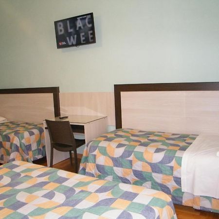 Torino Central-- Rooms And Apartments - Alba Exterior photo