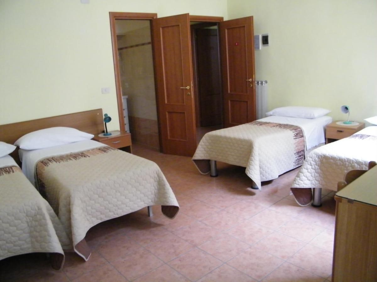 Torino Central-- Rooms And Apartments - Alba Exterior photo