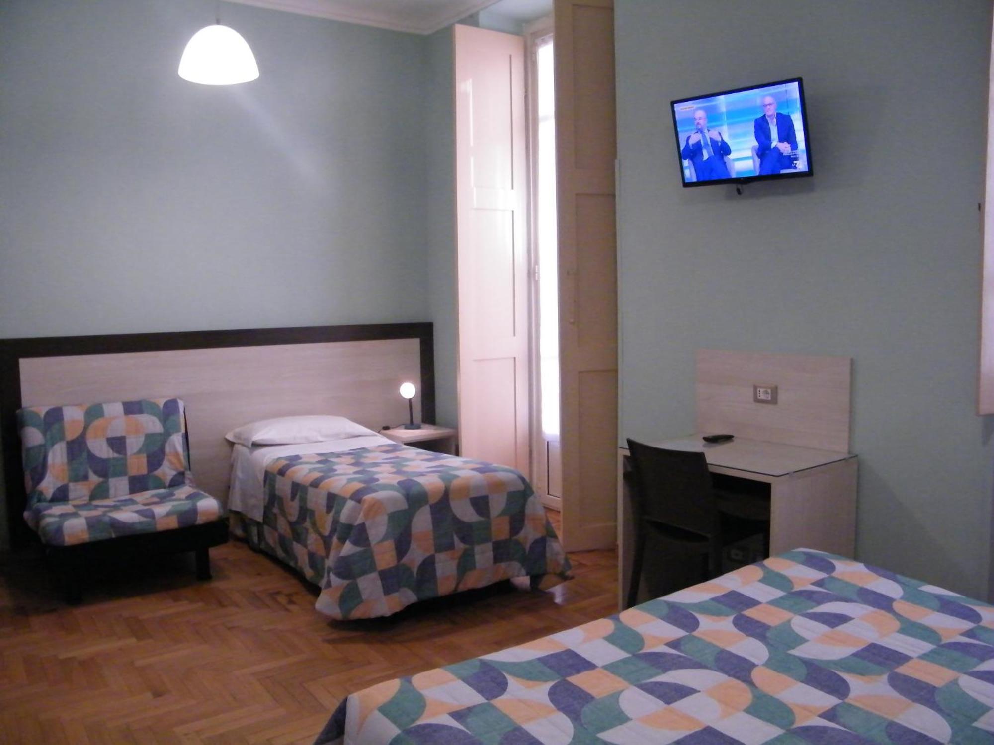 Torino Central-- Rooms And Apartments - Alba Exterior photo