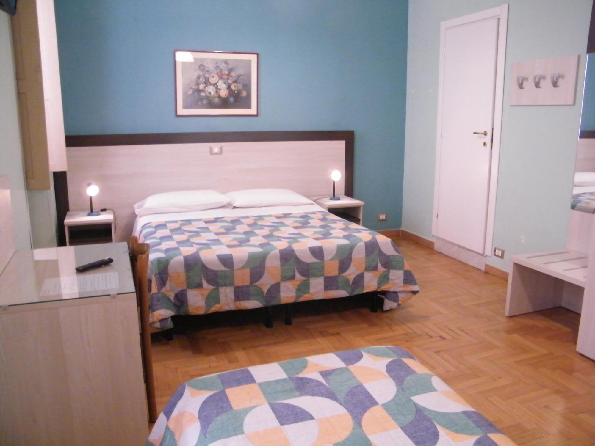 Torino Central-- Rooms And Apartments - Alba Exterior photo
